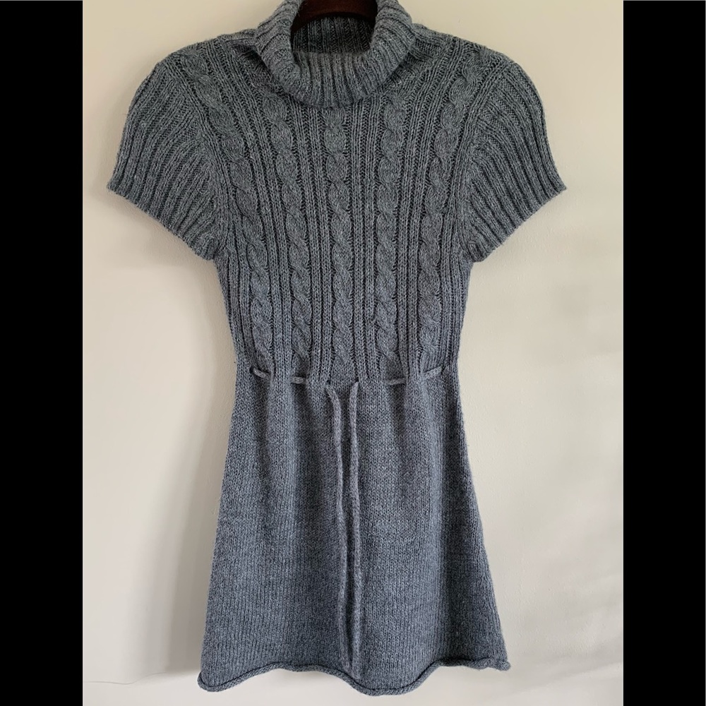 CHARLOTTE RUSSE TOP OR DRESS!